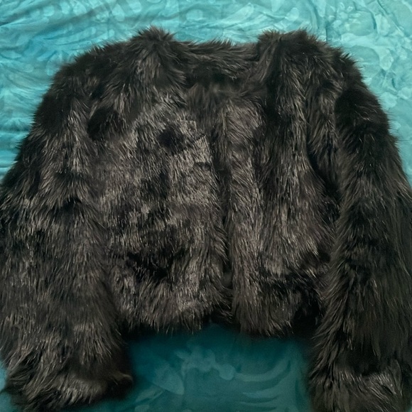 Fashion Nova Jackets & Blazers - Have pockets in the sides